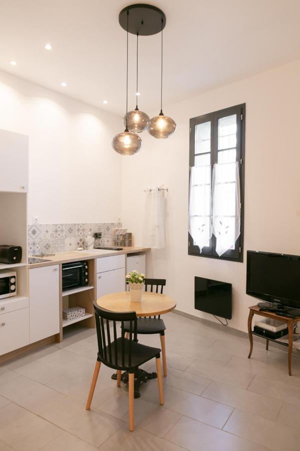Studio Vaucluse Clovis LʼIsle-sur-la-Sorgue Exterior foto